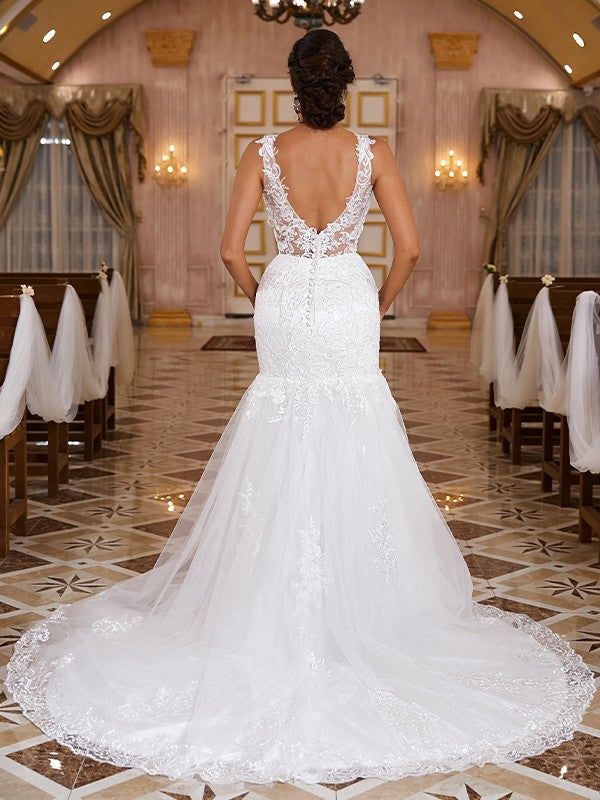 Trumpet/Mermaid Lace Applique V-neck Sleeveless Sweep/Brush Train Wedding Dresses Bridal Gowns