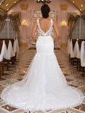 Trumpet/Mermaid Lace Applique V-neck Sleeveless Sweep/Brush Train Wedding Dresses Bridal Gowns
