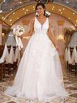 Vestidos de novia de corte A/princesa con apliques de encaje, escote en V, sin mangas, cola larga