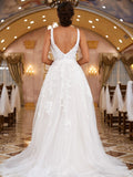Vestidos de novia de corte A/princesa con apliques de encaje, escote en V, sin mangas, cola larga