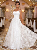 Vestidos de novia de corte A/princesa con apliques de encaje, tirantes finos, sin mangas y cola catedral