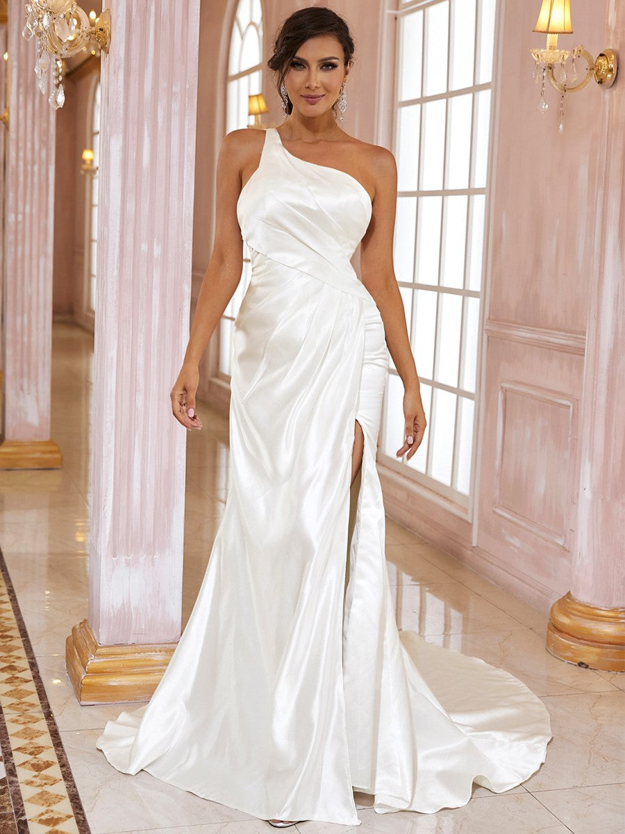 Etui-Linie/Säule Satin Rüschen One-Shoulder-Träger Ärmellos Sweep/Pinsel Zug Brautkleider Brautkleider