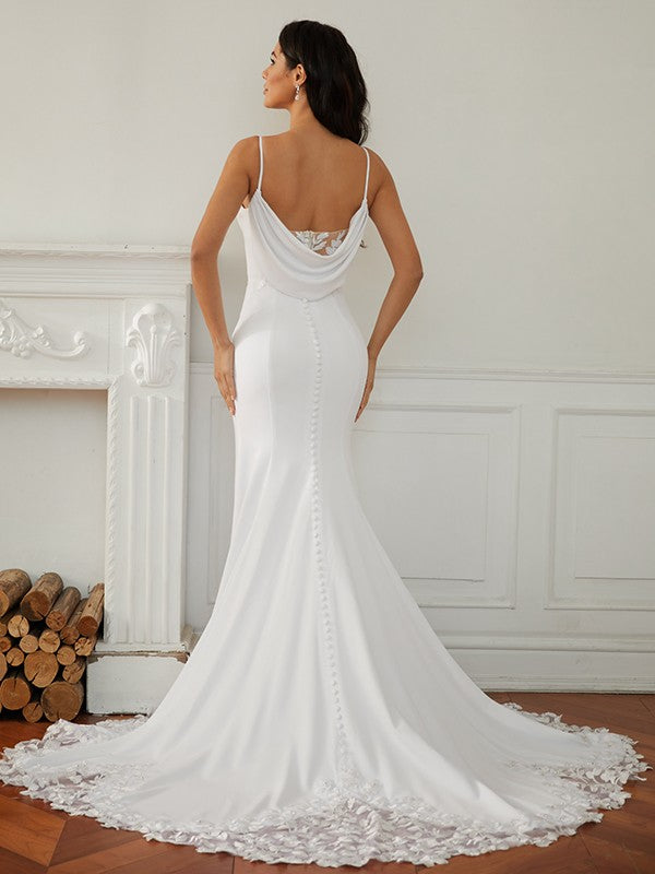 Sheath/Column Stretch Crepe Lace V-neck Sleeveless Court Train Wedding Dresses Bridal Gowns