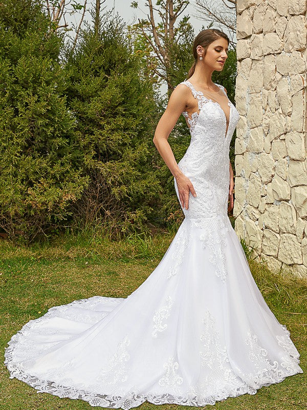 Trumpet/Mermaid Tulle Lace Scoop Sleeveless Court Train Wedding Dresses Bridal Gowns
