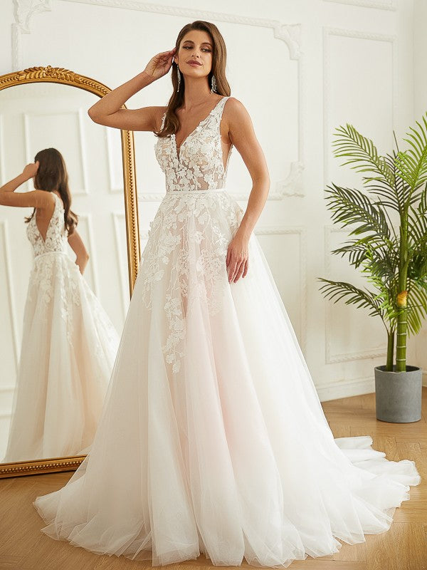 A-Line/Princess Tulle Applique V-neck Sleeveless Chapel Train Wedding Dresses Bridal Gowns