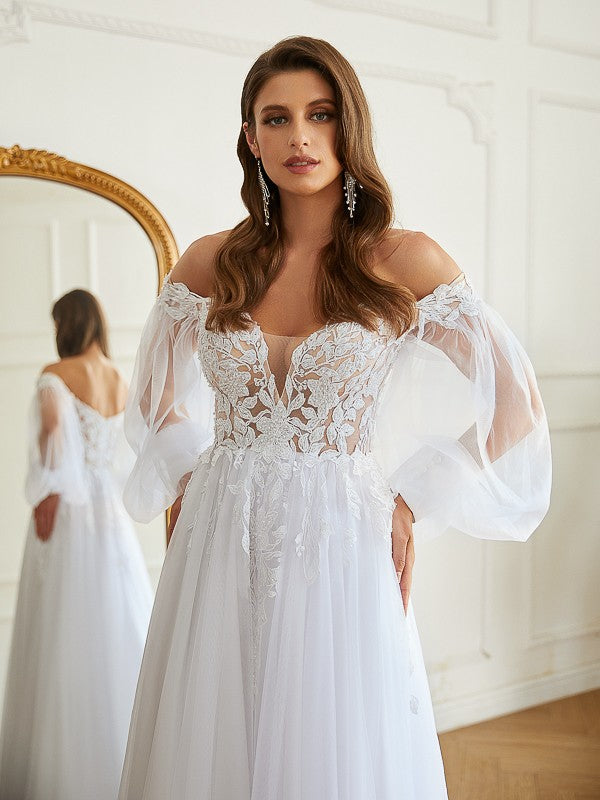 A-Line/Princess Tulle Applique Off-the-Shoulder Long Sleeves Chapel Train Wedding Dresses Bridal Gowns