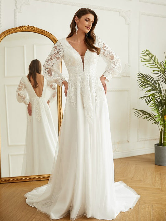 A-Line/Princess Tulle Lace V-neck Long Sleeves Court Train Wedding Dresses Bridal Gowns