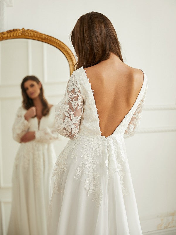A-Line/Princess Tulle Lace V-neck Long Sleeves Court Train Wedding Dresses Bridal Gowns
