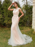 Sheath/Column Tulle Lace Scoop Sleeveless Court Train Wedding Dresses Bridal Gowns