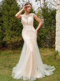 Sheath/Column Tulle Lace Scoop Sleeveless Court Train Wedding Dresses Bridal Gowns