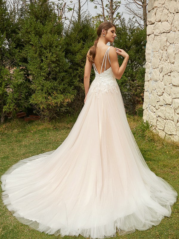 A-Line/Princess Tulle Applique V-neck Sleeveless Court Train Wedding Dresses Bridal Gowns