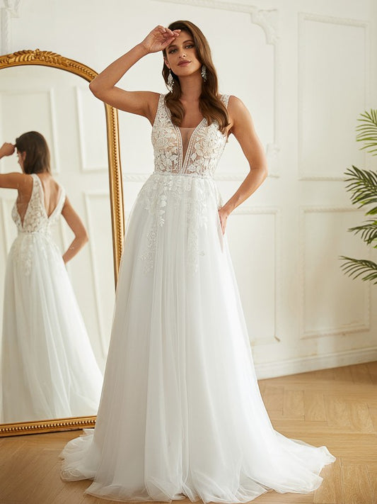 A-Line/Princess Tulle Applique V-neck Sleeveless Sweep/Brush Train Wedding Dresses Bridal Gowns