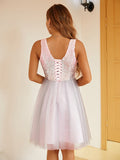 Vestido de cóctel corto/mini sin mangas con escote en V y lentejuelas de corte A/princesa para fiesta de graduación y regreso a casa