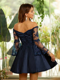 A-Linie/Princess-Linie Satin Spitze Schulterfrei Lange Ärmel Kurz/Mini Kleider Ballkleid