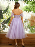 Vestido de fiesta de graduación, corte A/princesa, de tul, con volantes, hombros descubiertos, sin mangas y largo hasta la rodilla