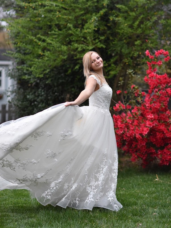 Vestidos de novia de corte A/princesa, tul, escote en V, sin mangas, apliques, cola de corte
