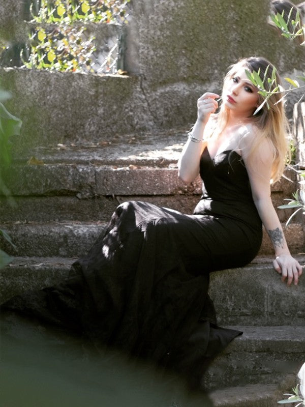 Vestido de noche de fiesta con escote corazón, volantes, encaje, sin mangas y cola larga