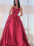 Vestido de noche de graduación de satén con escote en V, sin mangas, corte A/princesa y volantes