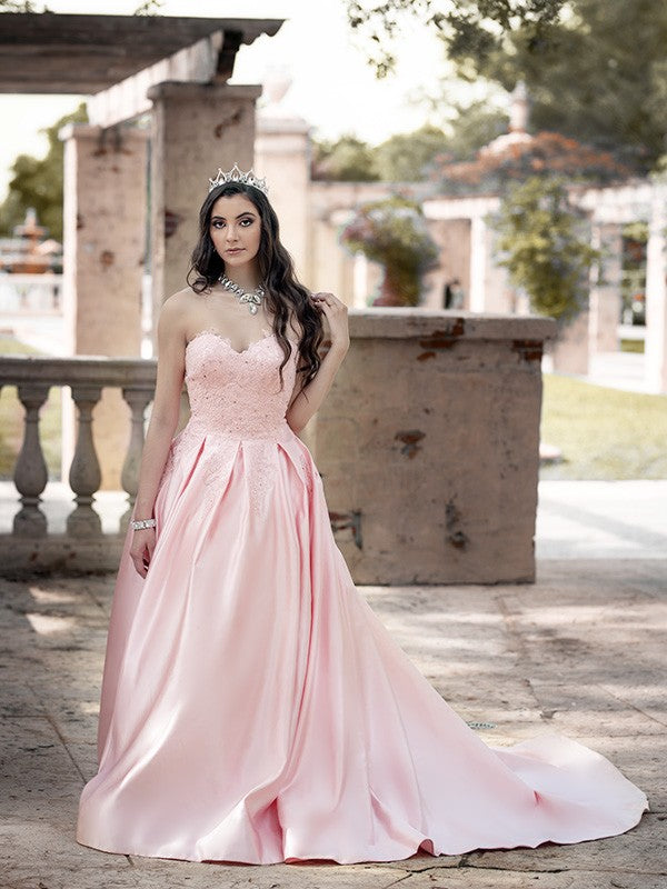 Ballkleid Herzausschnitt Spitze Satin Ärmellos Hofschleppe Kleider Abschlussball Abendkleid Ballkleider