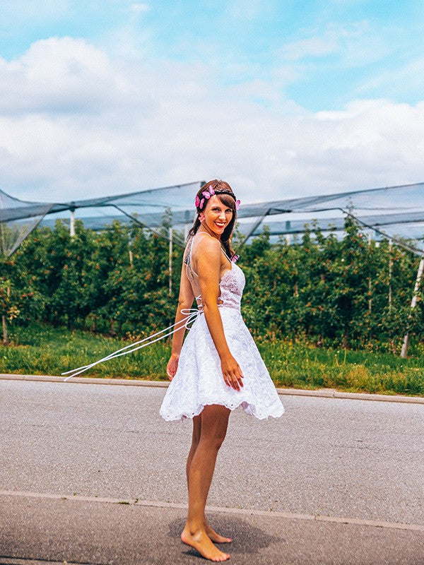 Vestido de fiesta corto/mini sin mangas con apliques de encaje y tirantes finos de corte A/princesa para regreso a casa