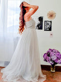 Vestido de noche de fiesta de tul con cuentas y corte princesa, sin mangas, con tirantes finos y cola larga