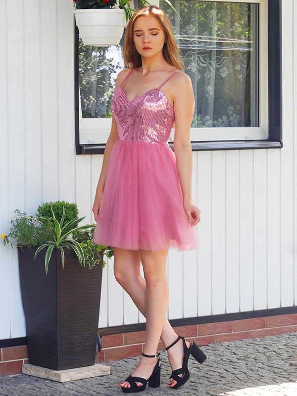 Vestido de cóctel de graduación, corte A/princesa, sin mangas, de tul, con lentejuelas y tirantes finos, corto/mini.