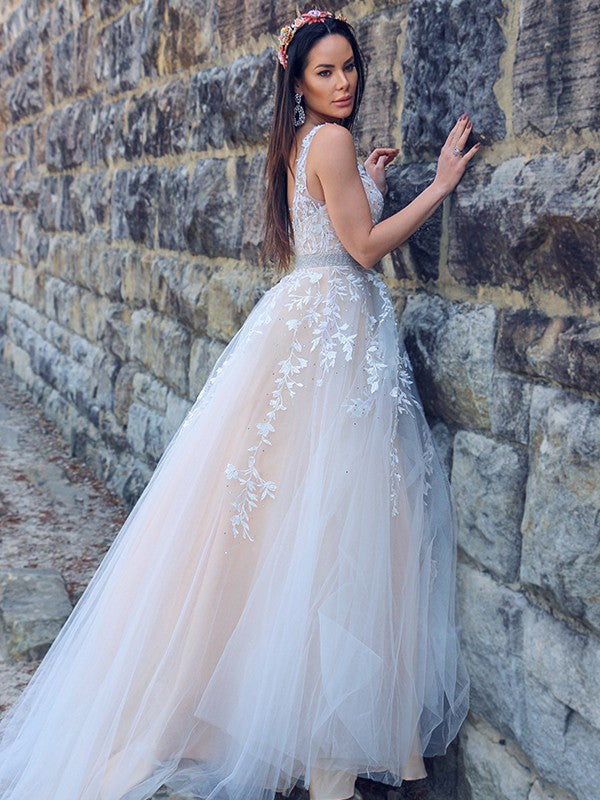 A-Linie/Princess-Linie Applikationen Tüll Ärmellos V-Ausschnitt Sweep/Pinsel Zug Kleider Brautkleid Brautkleider