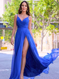 Vestido de noche de graduación de corte A/princesa, de gasa, fruncido, con tirantes finos, sin mangas y cola larga