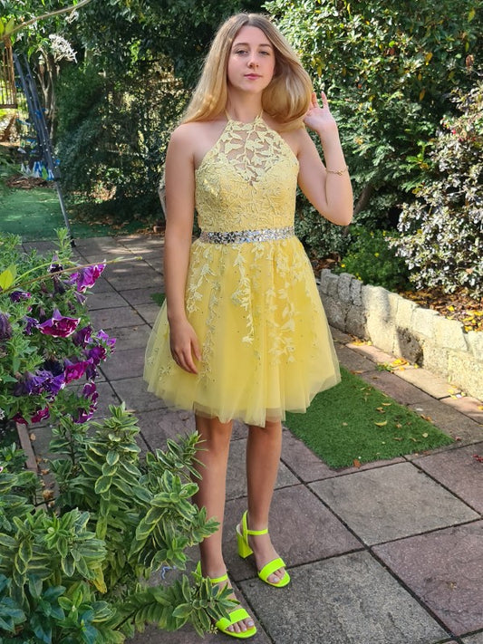 A-Linie/Princess-Linie Ärmellos Neckholder Tüll Applikationen Kurz/Mini Homecoming Kleider Ball Cocktailkleid