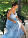 Vestido de noche de graduación con corte A/princesa, tirantes finos, apliques de tul, sin mangas y largo hasta el suelo