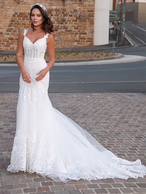 Trumpet/Mermaid Tulle V-neck Sleeveless Applique Sweep/Brush Train Wedding Dresses Bridal Gowns