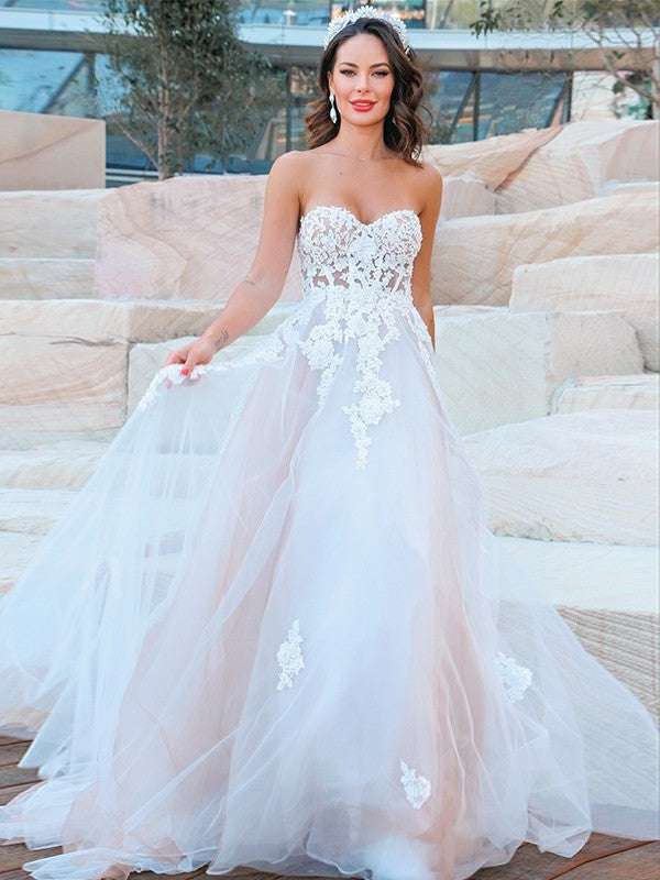 A-Linie/Princess-Linie Herzausschnitt Tüll Applikationen Ärmellos Sweep/Pinsel zug Brautkleider