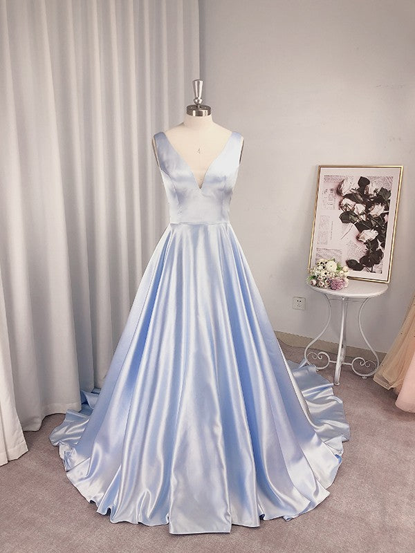 Vestido de noche de graduación con corte A/princesa, volantes, escote en V, sin mangas, satén, cola larga