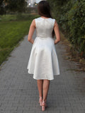 Vestido de fiesta corto/mini de satén con volantes, joya, sin mangas, corte A/princesa
