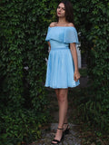 A-Linie/Princess-Linie Ärmellos Chiffon Off-the-Shoulder Rüschen Kurz/Mini Homecoming Kleider Cocktailkleid