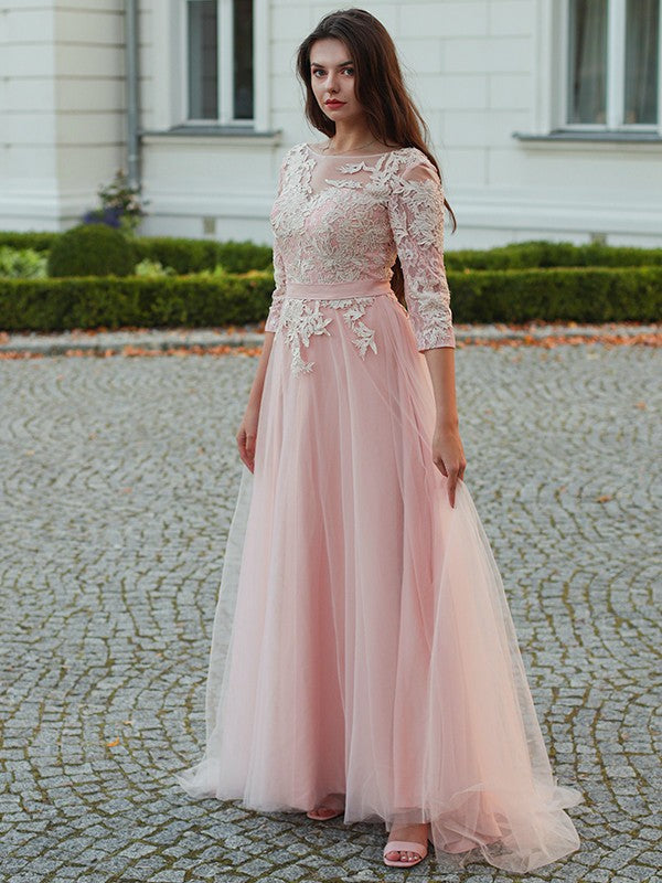 Vestido de noche de fiesta con corte A/princesa, tul, apliques, escote barco, mangas 3/4 y cola larga