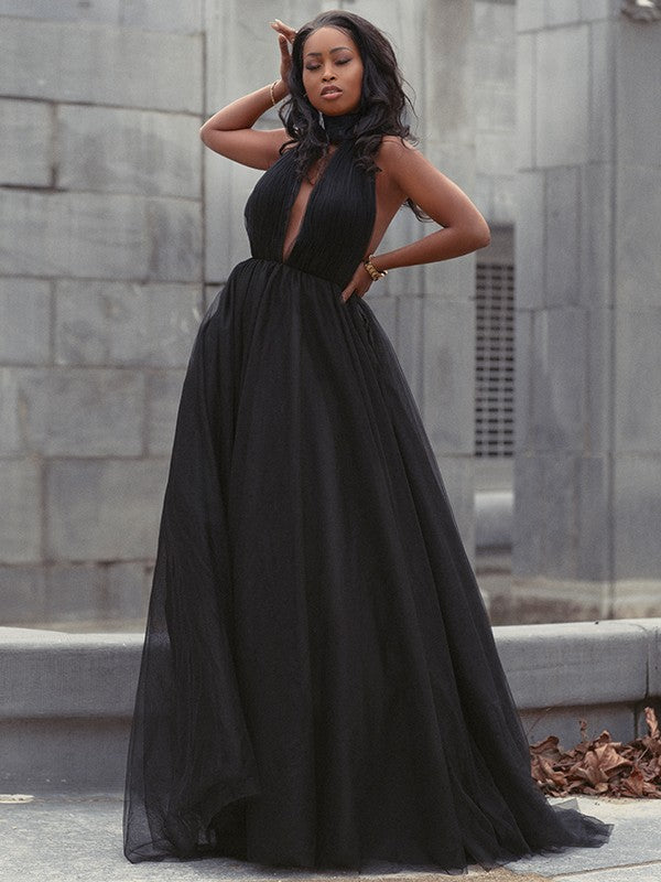 Ballkleid Tüll Rüschen V-Ausschnitt Ärmellos Hofschleppe Kleider Ballkleid Abendkleid