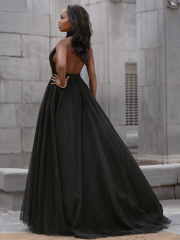 Ballkleid Tüll Rüschen V-Ausschnitt Ärmellos Hofschleppe Kleider Ballkleid Abendkleid