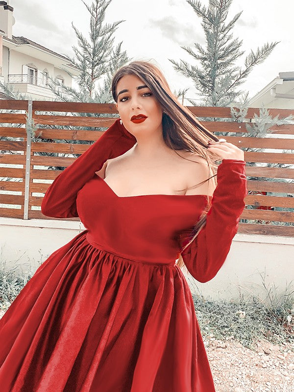 Vestidos de fiesta de satén con escote en V, corte princesa, volantes, mangas largas, cortos o mini.