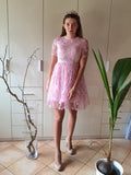 A-Linie/Princess-Linie Kurze Ärmel Organza Sheer Neck Applikationen Kurz/Mini Homecoming Kleider Cocktailkleid