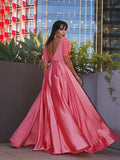 Vestido de noche de graduación con corte A/Princesa, mangas 1/2, satén imitación seda, volantes y largo hasta el suelo
