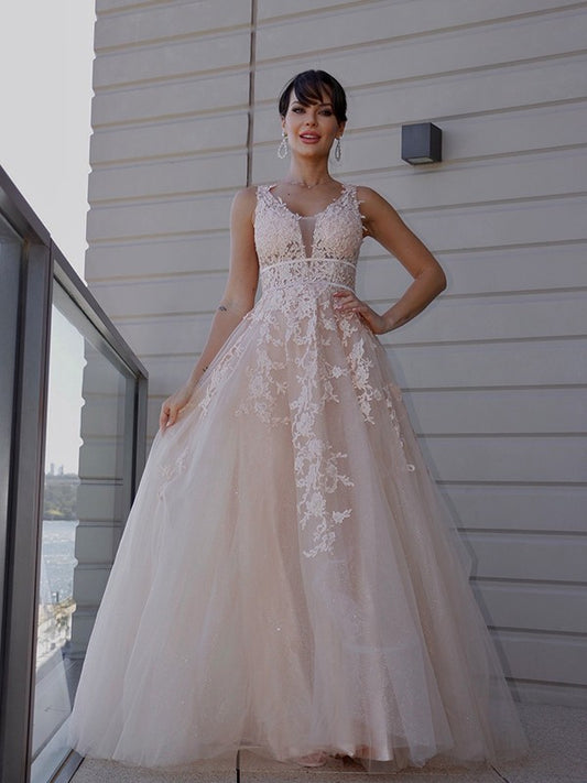 Vestido de noche de fiesta con corte A/princesa, de tul, con apliques, escote redondo, sin mangas y cola larga