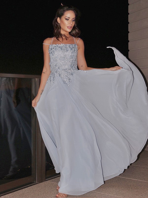 Vestido de noche de graduación con corte A/princesa, de gasa, con apliques cuadrados, sin mangas y largo hasta el suelo