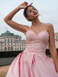 Ballkleid Satin Herzausschnitt Spitze Ärmellos Hofschleppe Kleider Ballkleid Abendkleid
