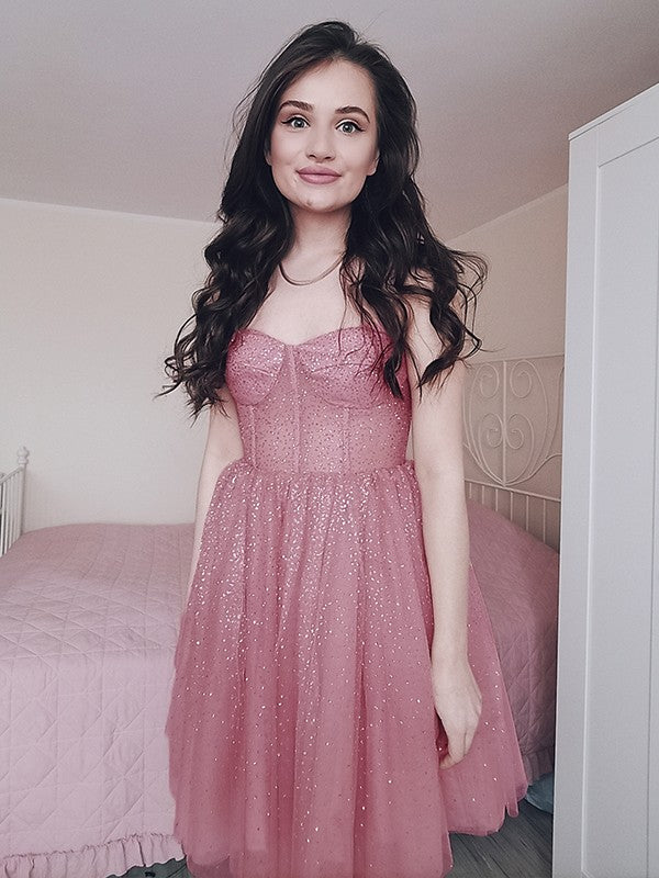 Vestido de cóctel corto/mini de tul con lentejuelas y tirantes finos, corte princesa/corte A, sin mangas