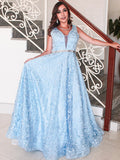 Vestido de noche de graduación con corte A/princesa, apliques de encaje, escote en V, sin mangas y largo hasta el suelo