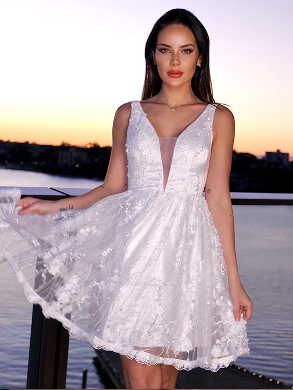 Vestido de fiesta de graduación, corte A/princesa, con apliques de encaje, escote en V, sin mangas, corto/mini