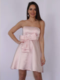 Vestido de fiesta de graduación, corte A/princesa, satén, lazo, sin tirantes, sin mangas, corto/mini