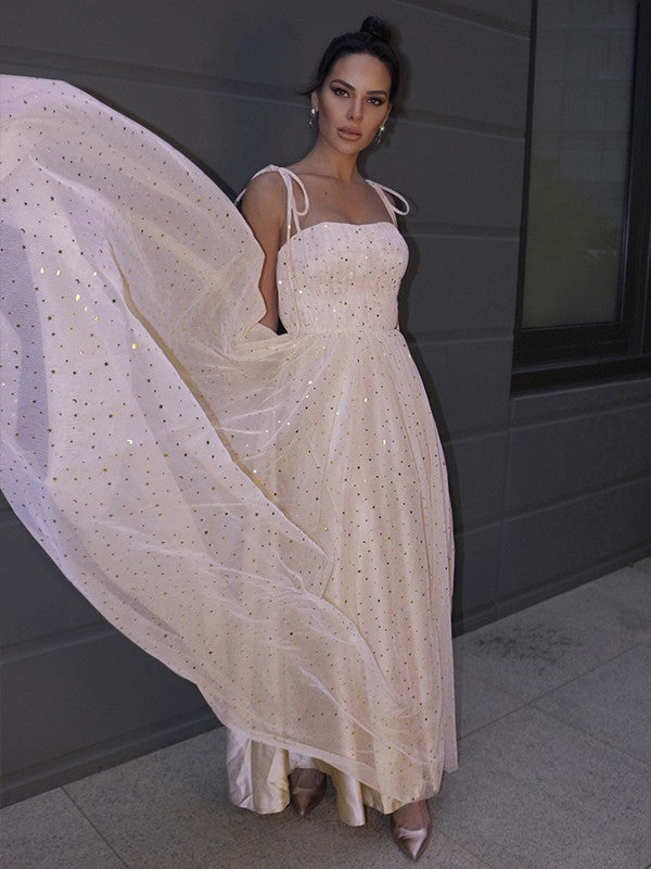 Vestido de noche de graduación con tirantes finos, sin mangas, corte A/princesa, lentejuelas y hasta el suelo