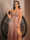 Vestido de noche de fiesta con lentejuelas, volantes, hombros descubiertos, sin mangas y cola larga.